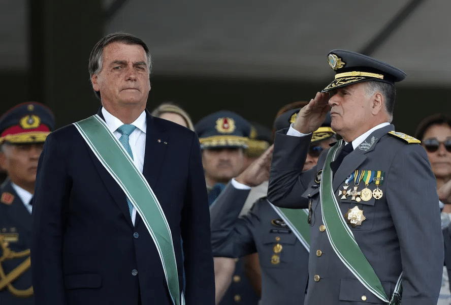 BOLSONARO INDICIADO PELA PF: ‘A POLÊMICA TENTATIVA DE GOLPE E AS CONTRADIÇÕES DO CASO’