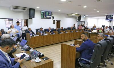 sumare:-em-meio-a-confusao-no-plenario,-camara-municipal-aprova-orcamento-para-2025