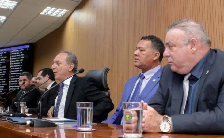 camara-municipal-de-campinas-elege-nova-mesa-diretora-para-2025/2026