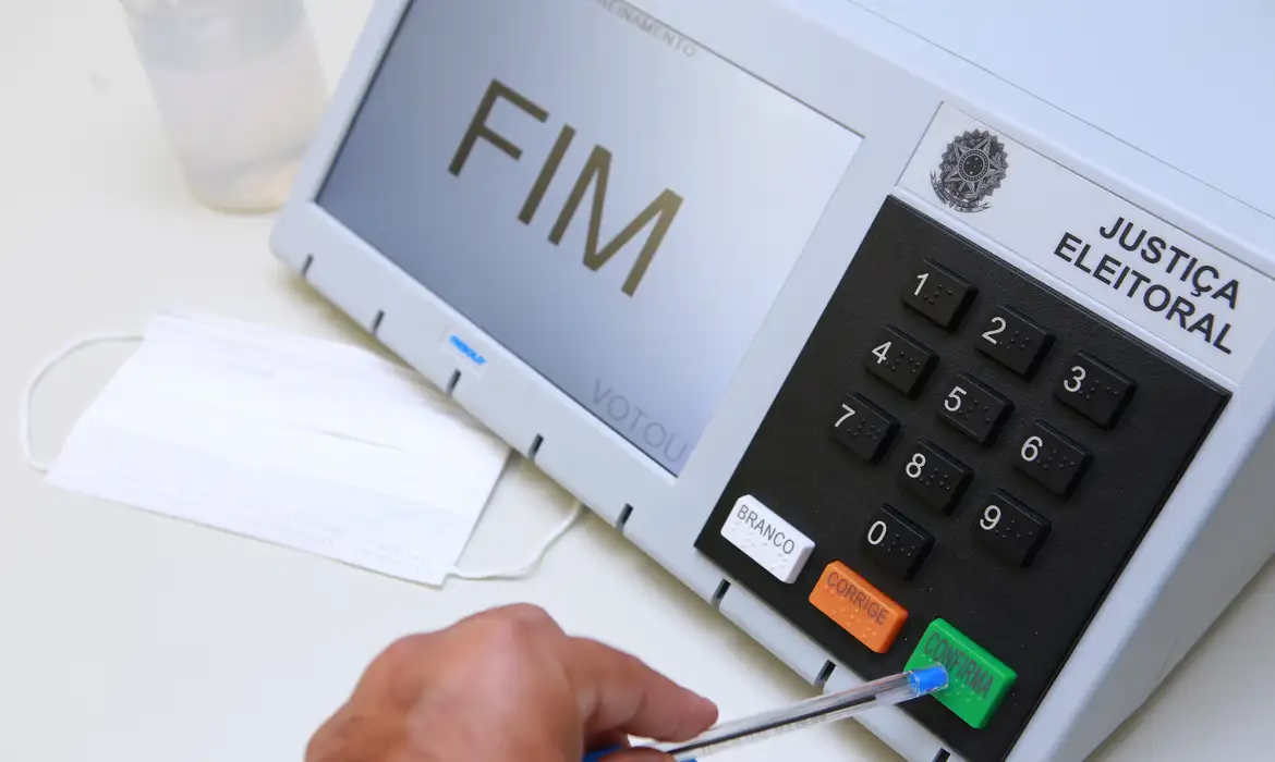 eleitores-que-nao-votaram-devem-justificar-ausencia-ate-terca-feira,-dia-7