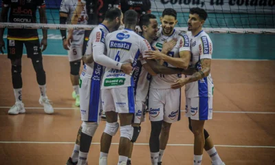 volei-renata-derrota-blumenau-e-se-recupera-na-superliga-masculina