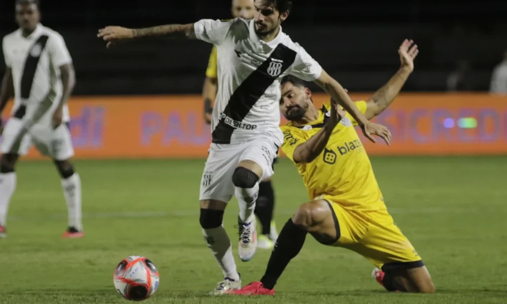 ponte-preta-e-santos-empatam-em-1-a-1-em-campinas