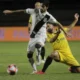 ponte-preta-e-santos-empatam-em-1-a-1-em-campinas