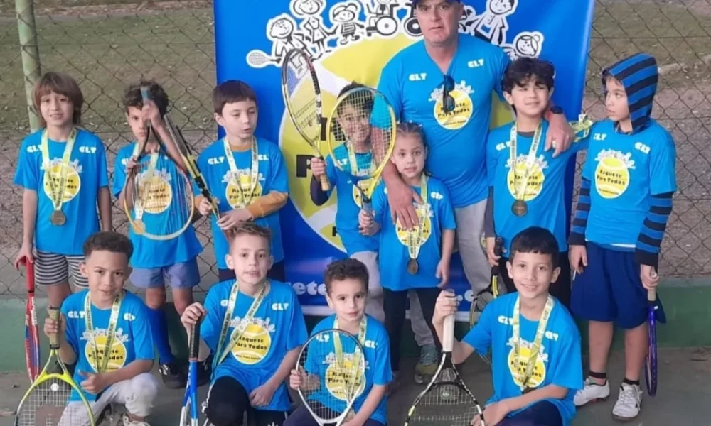 projeto-oferece-aulas-gratuitas-de-tenis-em-valinhos;-saiba-como-participar