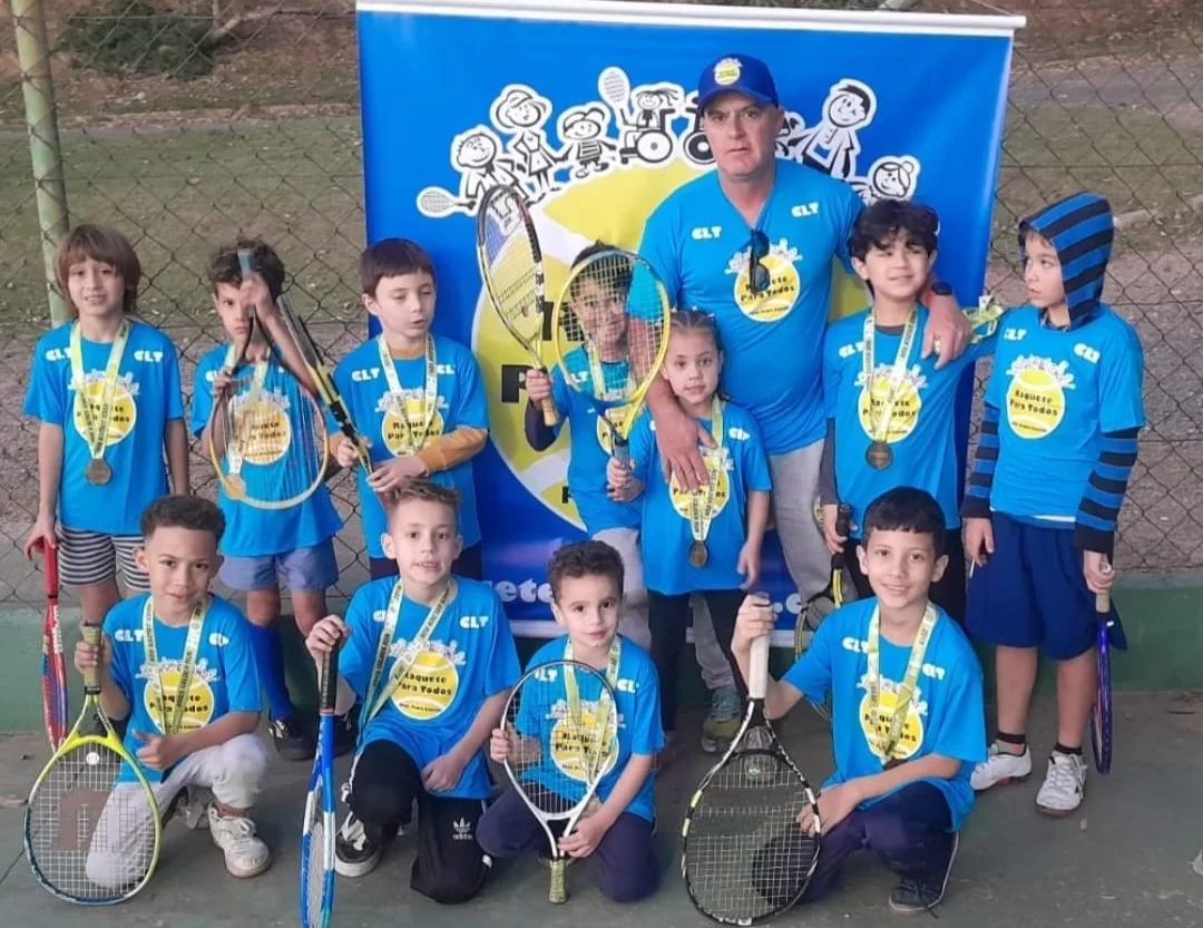 projeto-oferece-aulas-gratuitas-de-tenis-em-valinhos;-saiba-como-participar