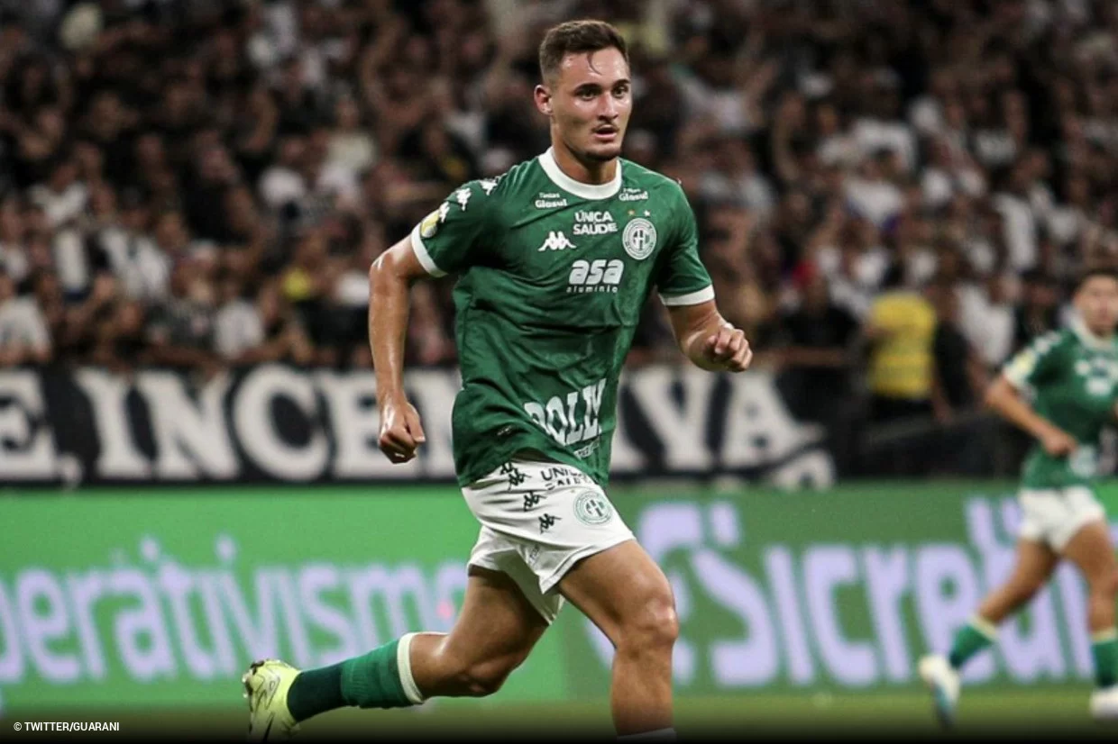 guarani-busca-emprestimo-de-dupla-do-atletico-mg-apos-saida-de-joao-marcelo