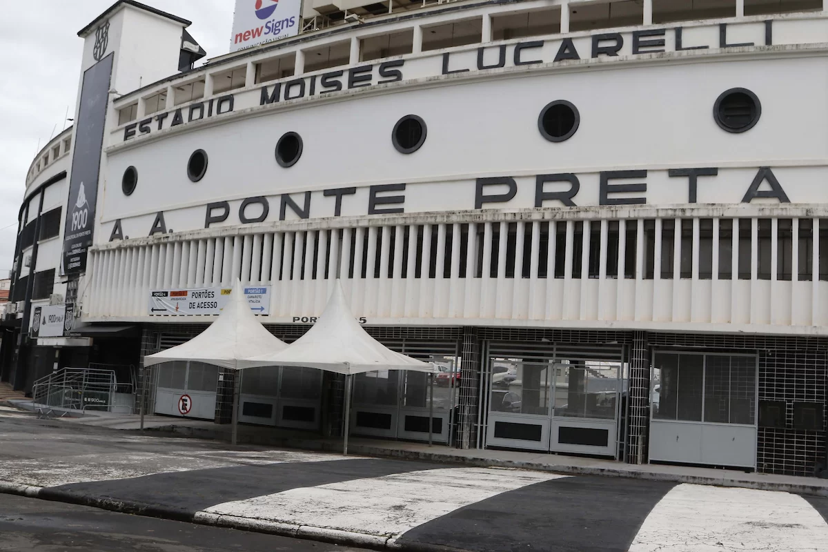 justica-condena-ponte-preta-a-pagar-r$-2-milhoes-para-ex-jogadores-de-gestoes-passadas
