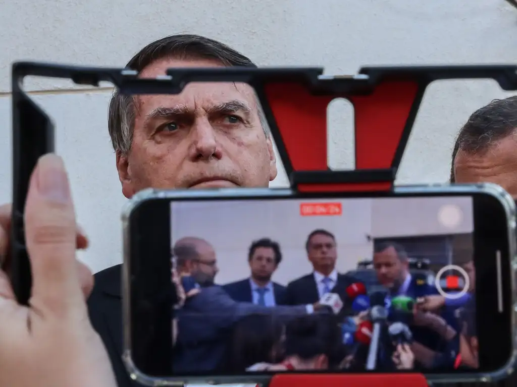 stf-vota-por-unanimidade-para-aceitar-denuncia-e-tornar-bolsonaro-reu