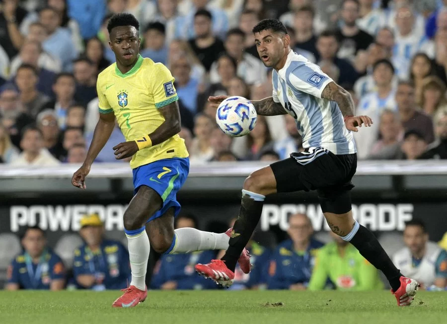 em-noite-para-esquecer,-brasil-e-goleado-pela-argentina-por-4-a-1