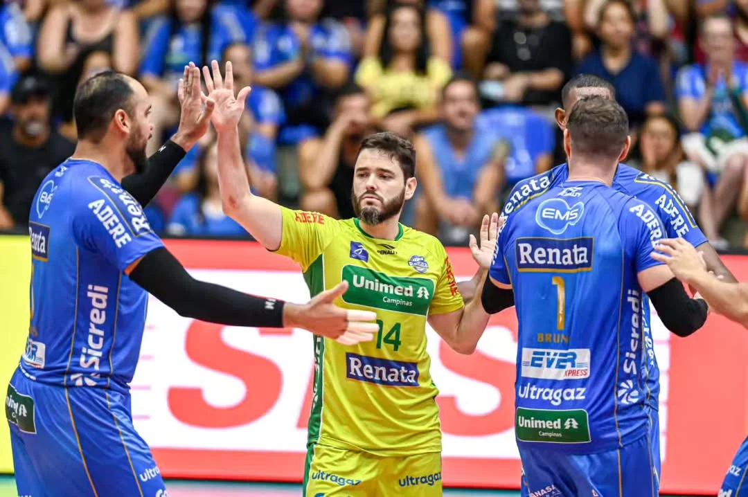 volei-renata-vence sesi-e-encerra-primeira-fase-da-superliga-com-18-vitorias