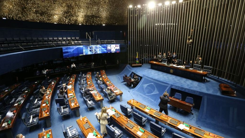governo-e-oposicao-se-unem-no-senado-contra-tarifaco-de-trump