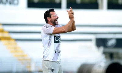 alberto-valentim-prega-respeito-ao-retro-e-cobra-evolucao-da-ponte-preta