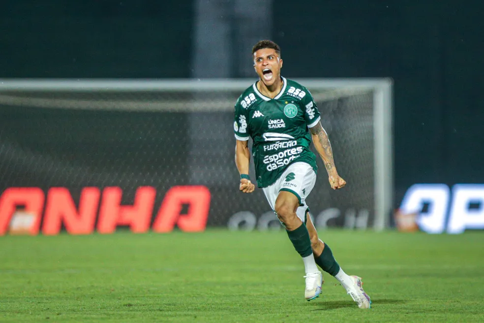 guarani-oficializa-contratacao-do-atacante-joao-victor-em-definitivo