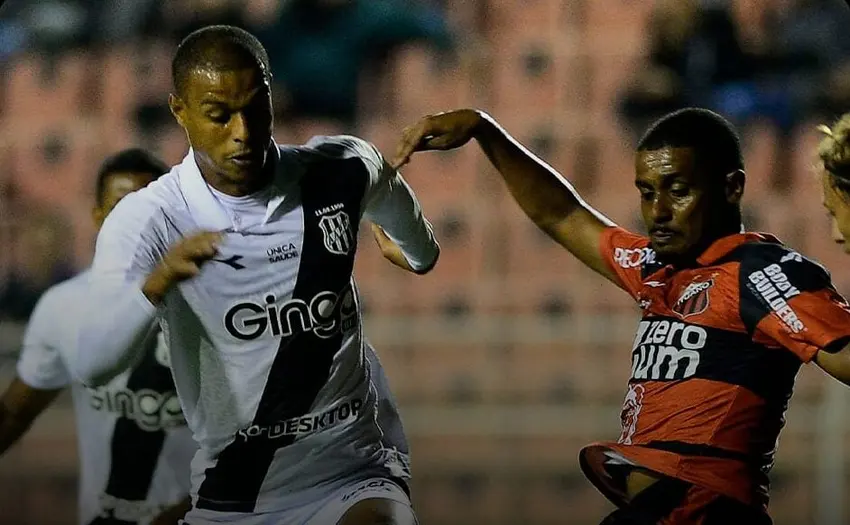 ponte-preta-vence-nos-acrescimos-e-assume-lideranca-da-serie-c
