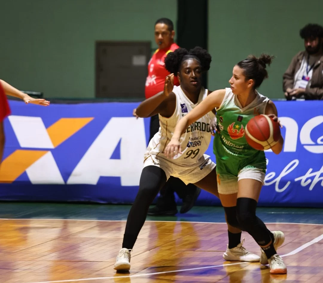 dupla-argentina-brilha-e-campinas-vence-cerrado-na-liga-de-basquete