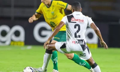 ponte-preta-perde-para-o-ypiranga-em-casa-apos-terceira-expulsao-seguida