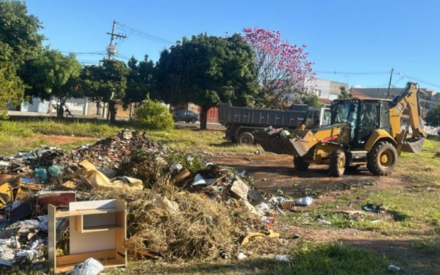 🚨 SUMARÉ LIMPA? – POPULAÇÃO NÃO COLABORA. MAS É HORA DE MUDAR ATITUDES DAS PESSOAS E POLÍTICAS