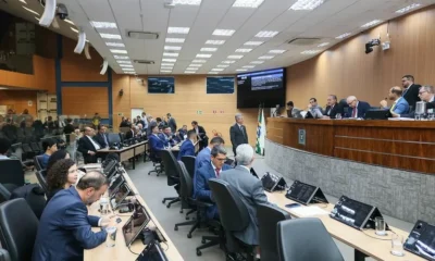 camara-vota-hoje-projetos-que-ampliam-o-acesso-gratuito-a-medicamentos;-entenda
