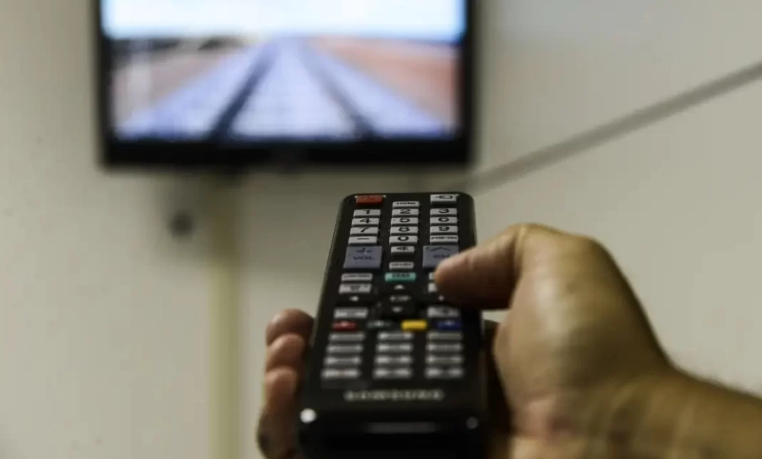 lula-assina-decreto-da-tv-3.0;-novo-sistema-deve-comecar-em-2026