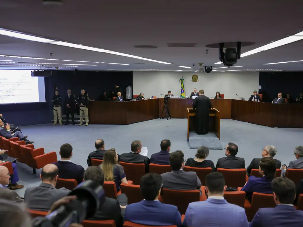 stf-forma-maioria-pela-condenacao-de-bolsonaro-e-aliados