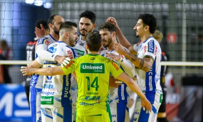 volei-renata-mantem-100%-de-aproveitamento-no-paulista-ao-vencer-praia-grande
