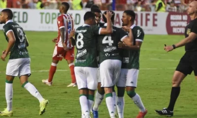 guarani-vence-o-nautico-por-2-a-0-fora-de-casa
