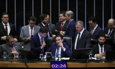 pec-pode-blindar-108-parlamentares;-camara-resgata-voto-secreto-no-texto