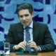 motta-barra-eduardo-bolsonaro-como-lider-da-minoria-e-abre-espaco-para-cassacao-por-faltas