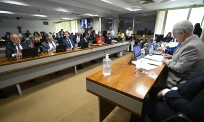 comissao-do-senado-aprova-isencao-do-ir-para-quem-ganha-ate-r$-5-mil;-entenda-proximos-passos