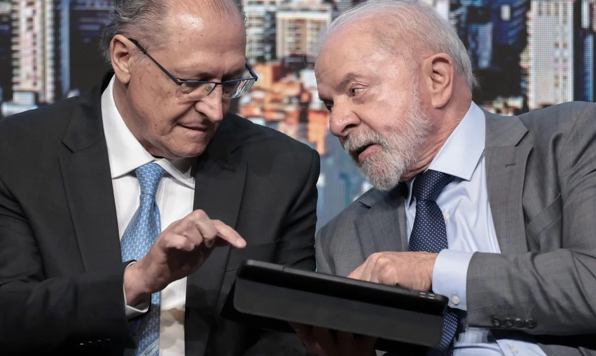 lula-anuncia-programa-de-habitacao-para-classe-media;-entenda-como-e