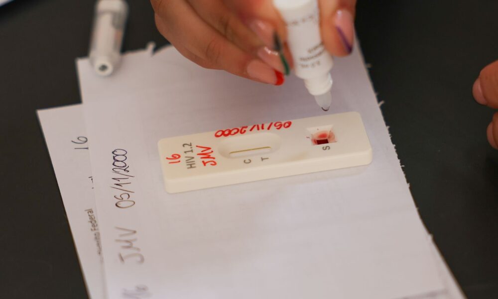 acao-no-df-oferece-testagem-rapida-e-informacao-sobre-hiv/aids