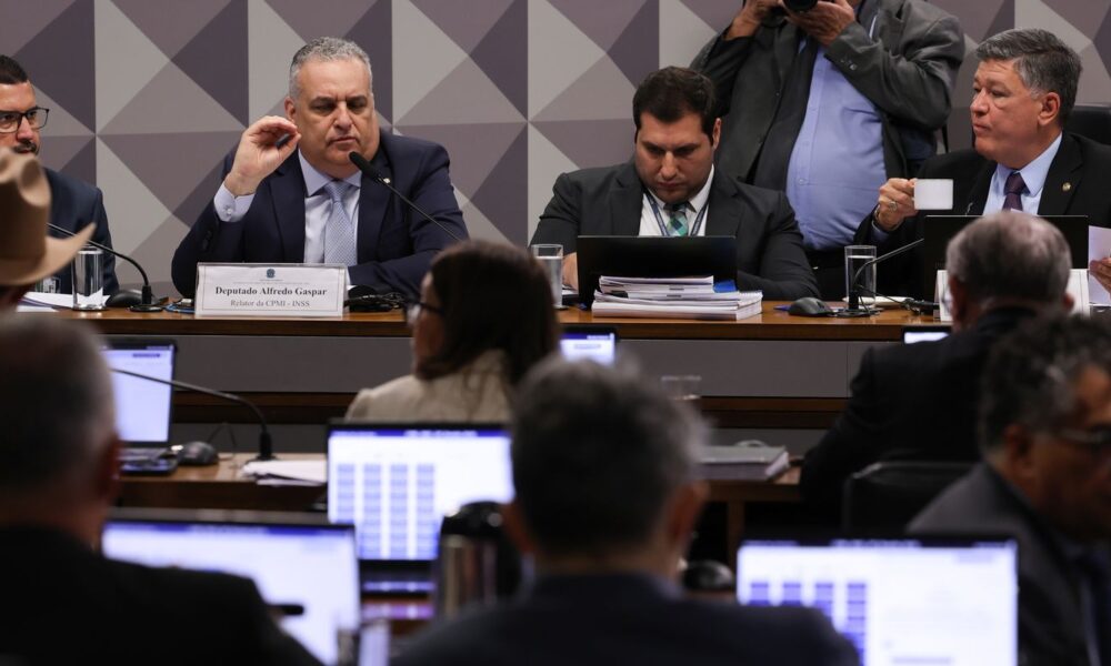 cpmi-do-inss-rejeita-convocar-lulinha-e-o-ministro-jorge-messias