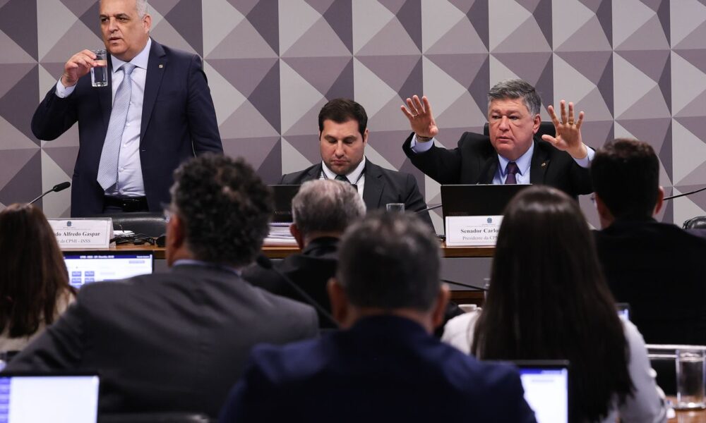 cpmi-do-inss-convoca-dono-do-banco-master-e-governador-zema