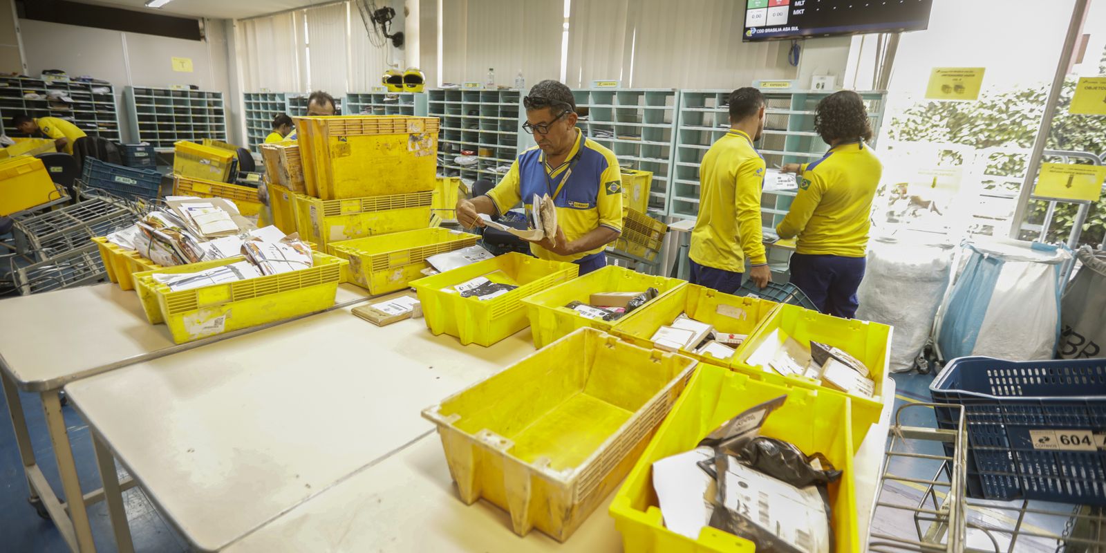haddad-diz-que-aporte-aos-correios-deve-ser-menor-que-r$-6-bilhoes