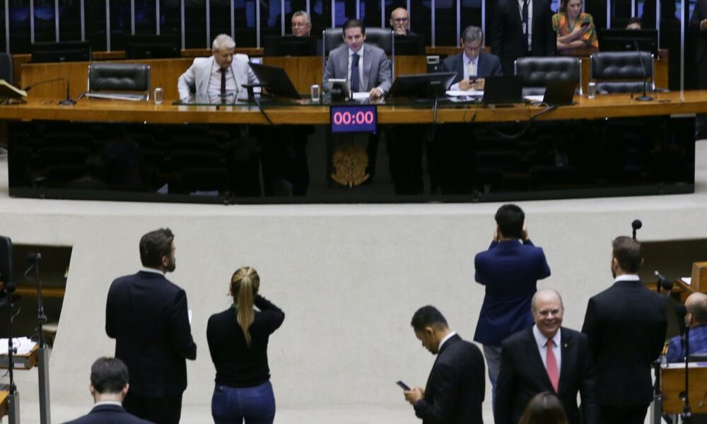 camara-pode-votar-hoje-projeto-com-novas-regras-para-devedor-contumaz