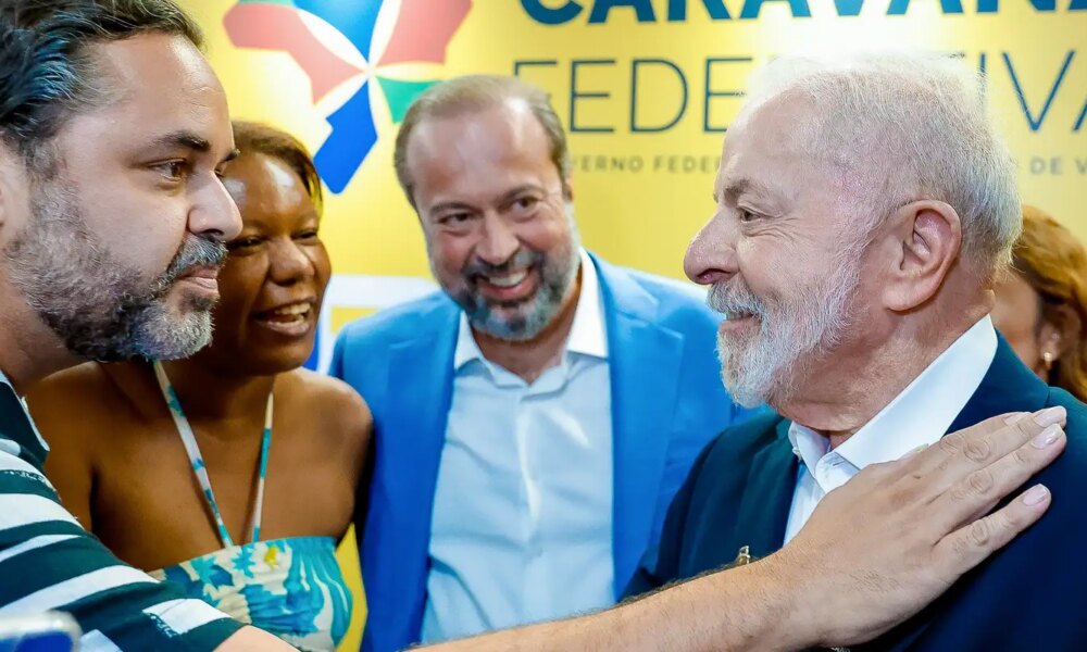 “estado-tem-que-chegar-aos-mais-pobres”,-diz-lula-em-evento-em-mg