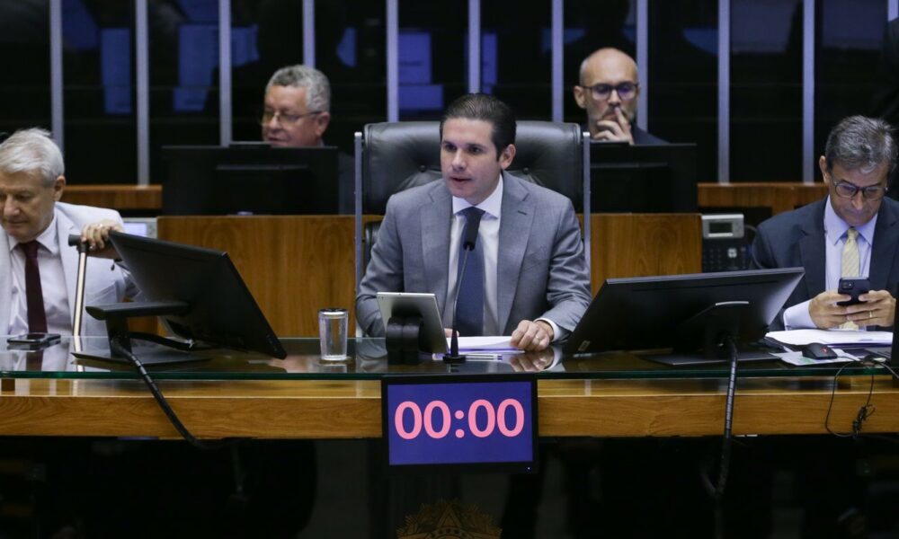 camara-aprova-texto-para-regulamentar-pontos-da-reforma-tributaria
