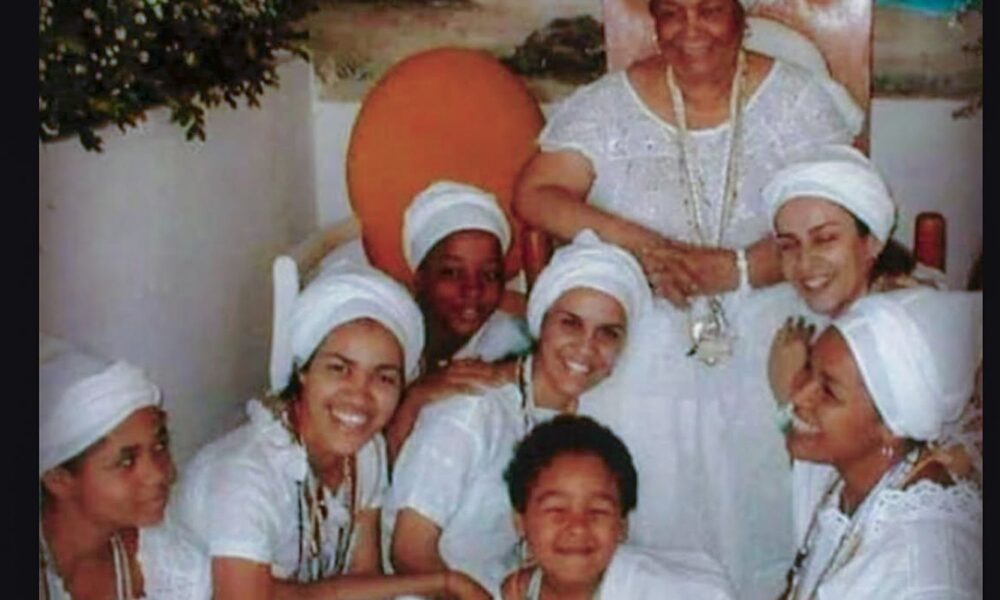 lula-lamenta-morte-de-mae-carmen:-“liderou-terreiro-com-muito-amor”
