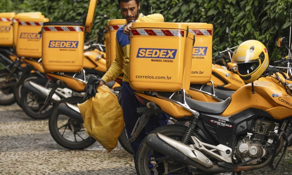 dou-publica-extrato-de-emprestimo-de-r$-12-bilhoes-para-os-correios