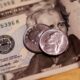 dolar-cai-para-r$-5,37-com-reducao-de-preocupacoes-com-venezuela