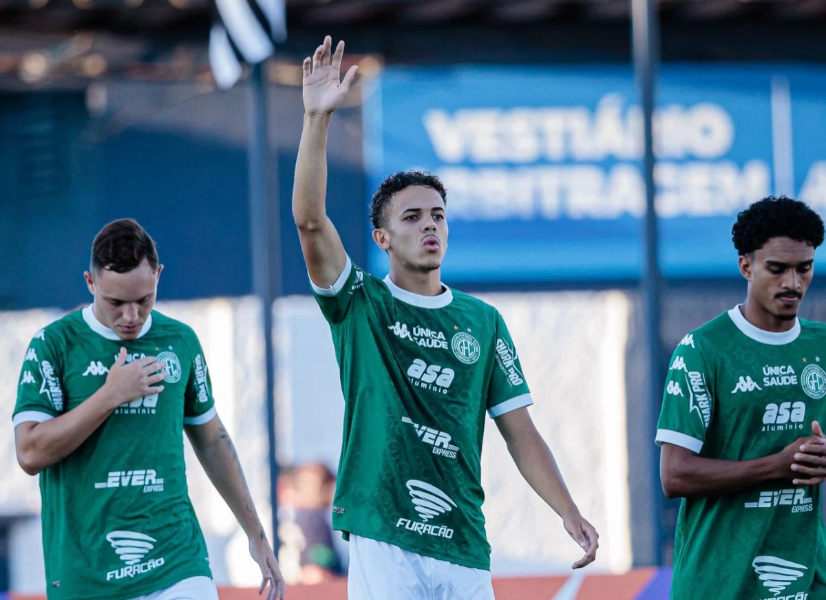 garcom-do-guarani,-guilherme-batista-projeta-duelo-contra-o-corinthians-na-copinha