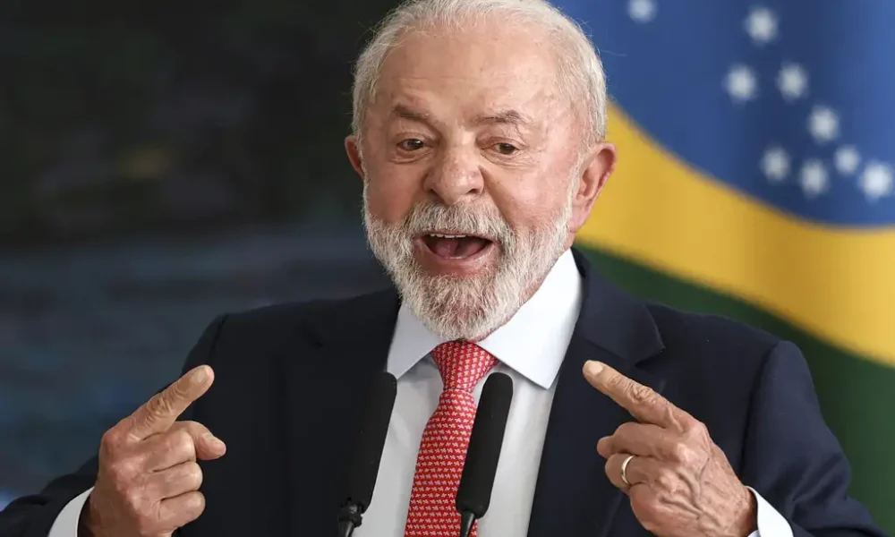 aos-90-anos-do-salario-minimo,-lula-afirma-que-valor-e-“muito-baixo”
