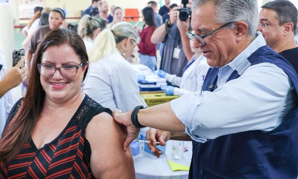 botucatu-inicia-vacinacao-contra-dengue-com-imunizante-do-butantan