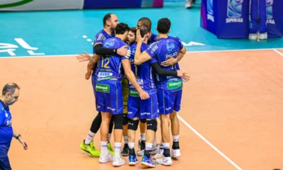 volei-renata-vira-sobre-o-sesi-bauru-no-taquaral-e-avanca-a-semifinal-da-copa-brasil