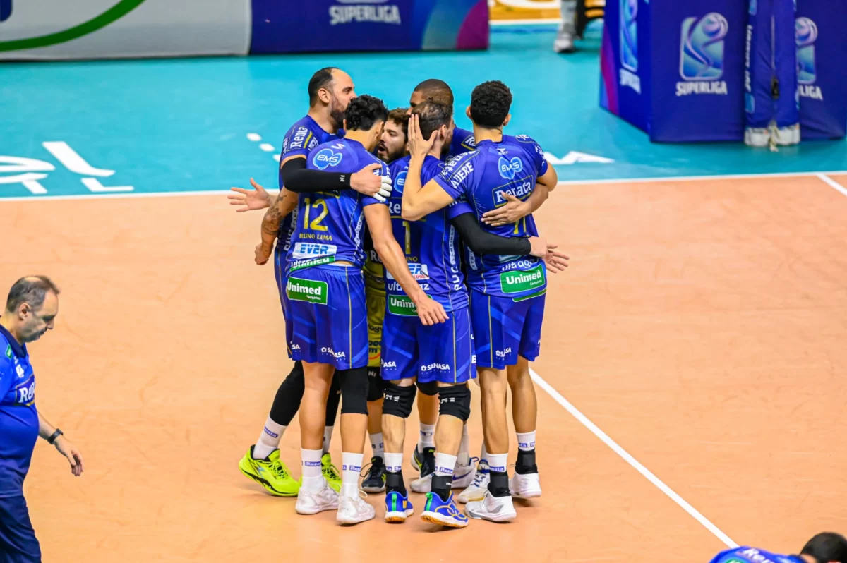 volei-renata-vira-sobre-o-sesi-bauru-no-taquaral-e-avanca-a-semifinal-da-copa-brasil