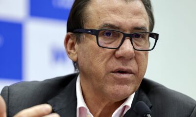 marinho-diz-que-juros-pesaram-mais-que-tarifaco-no-emprego-em-2025