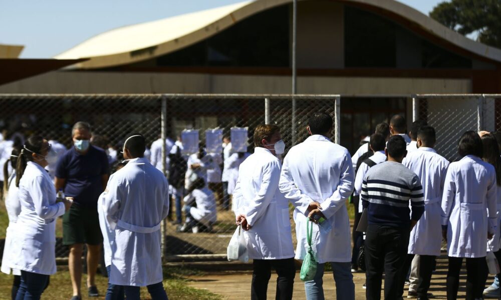 mec-revoga-edital-para-criacao-de-cursos-particulares-de-medicina