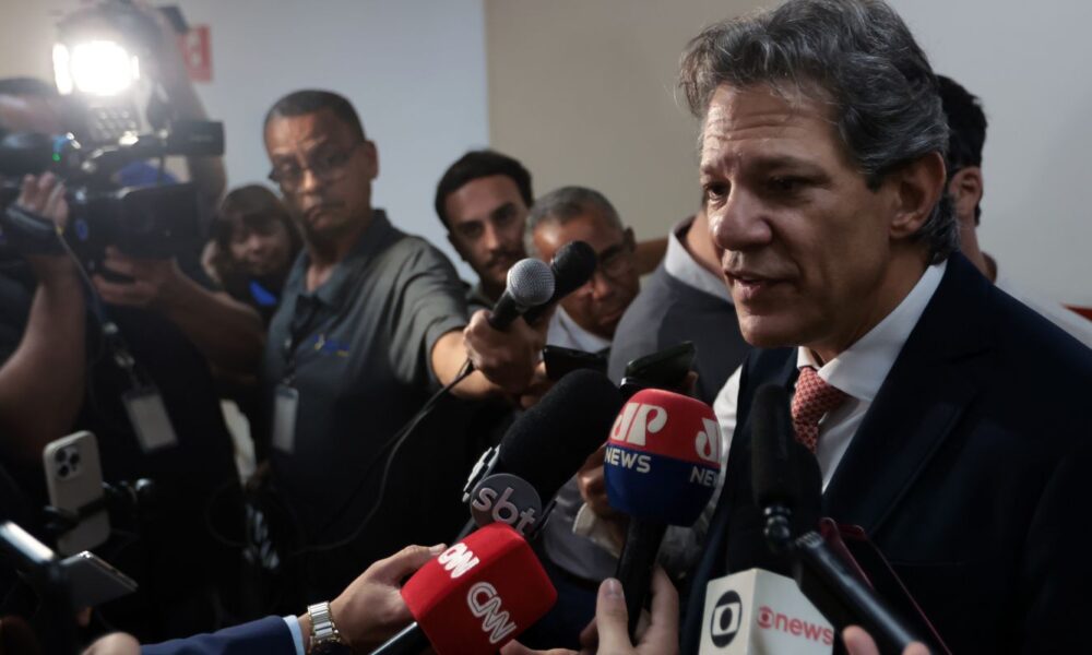 haddad:-conflito-nao-deve-impactar-economia-brasileira-imediatamente
