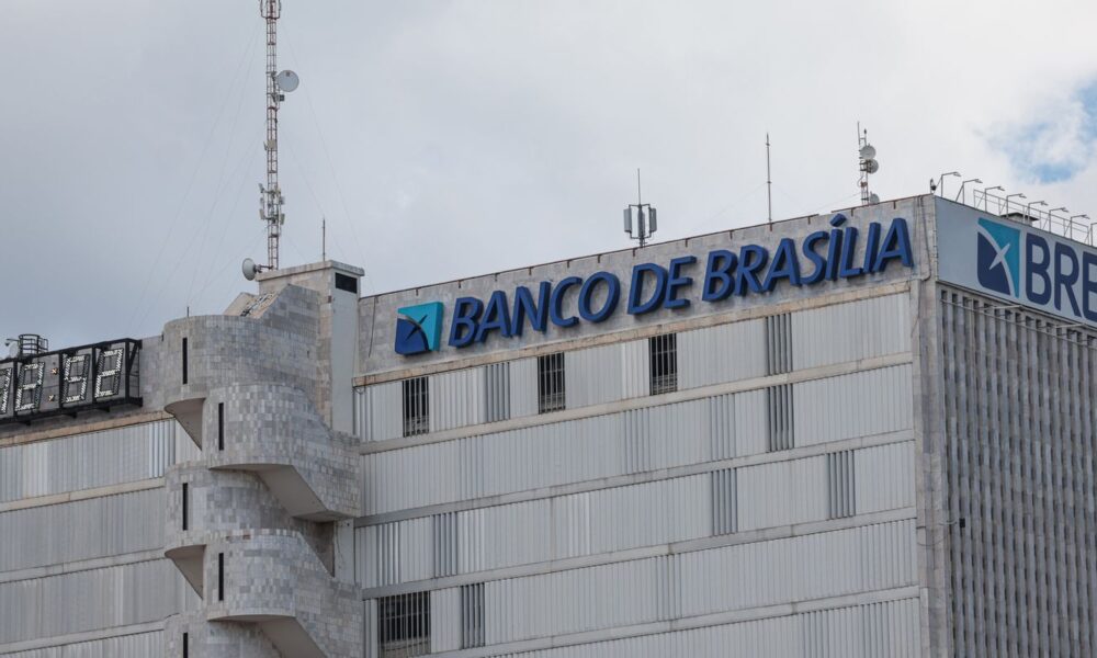 camara-legislativa-aprova-uso-de-imoveis-publicos-para-socorrer-brb