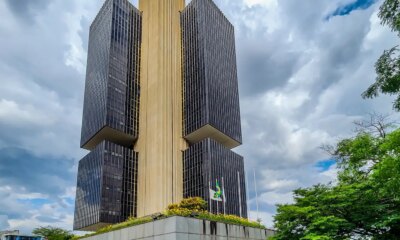 bancos-poderao-descontar-aportes-antecipados-ao-fgc